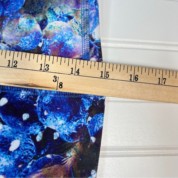 Mika Yoga Wear Women’s Medium/Large High Rise Stretch Legging Jellyfish Print - Picture 8 of 10